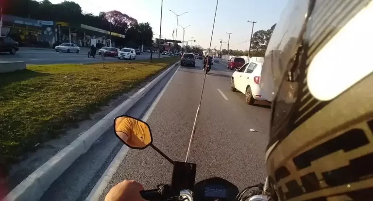 serviços de motoboy Motoboy em Guarulhos: Eficiência e Agilidade para suas Entregas na Grande São Paulo